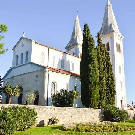 23 Апартаменты