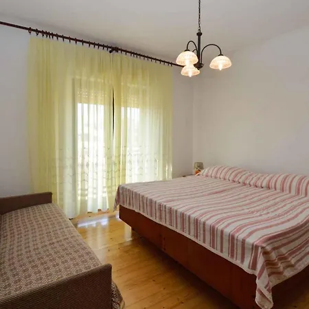 Apartment 23